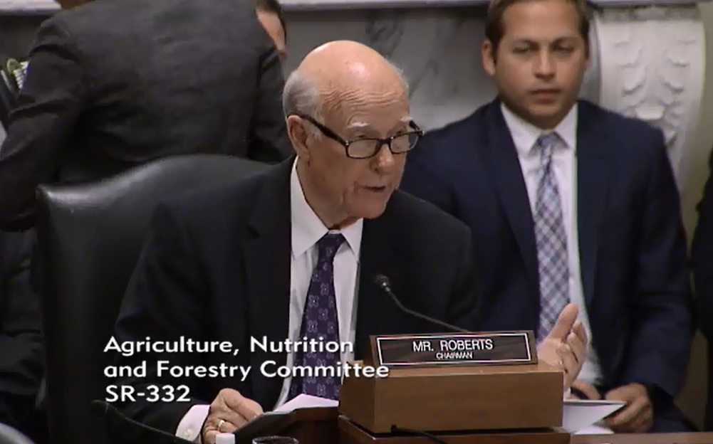 Chairman Roberts Listens to Kansas Producers at Manhattan Hearing on Farm Bill
