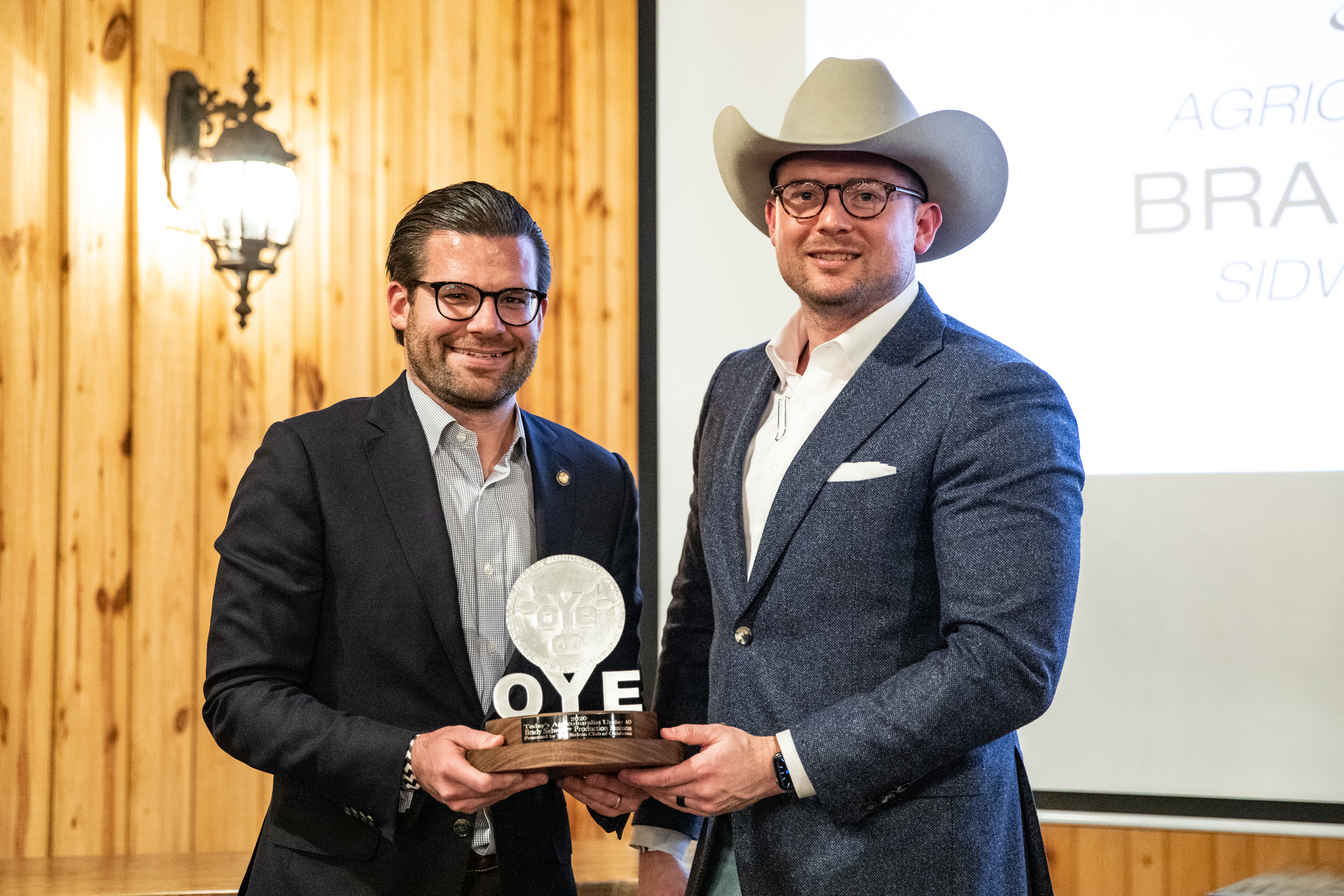 Brady Sidwell named Top Agriculturist Under 40 By Sirloin Club 