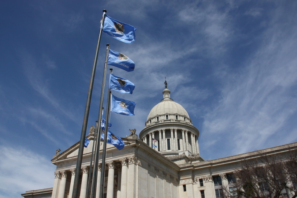 Oklahoma Senate Votes 45 to 0 to Advance SB422 to the House