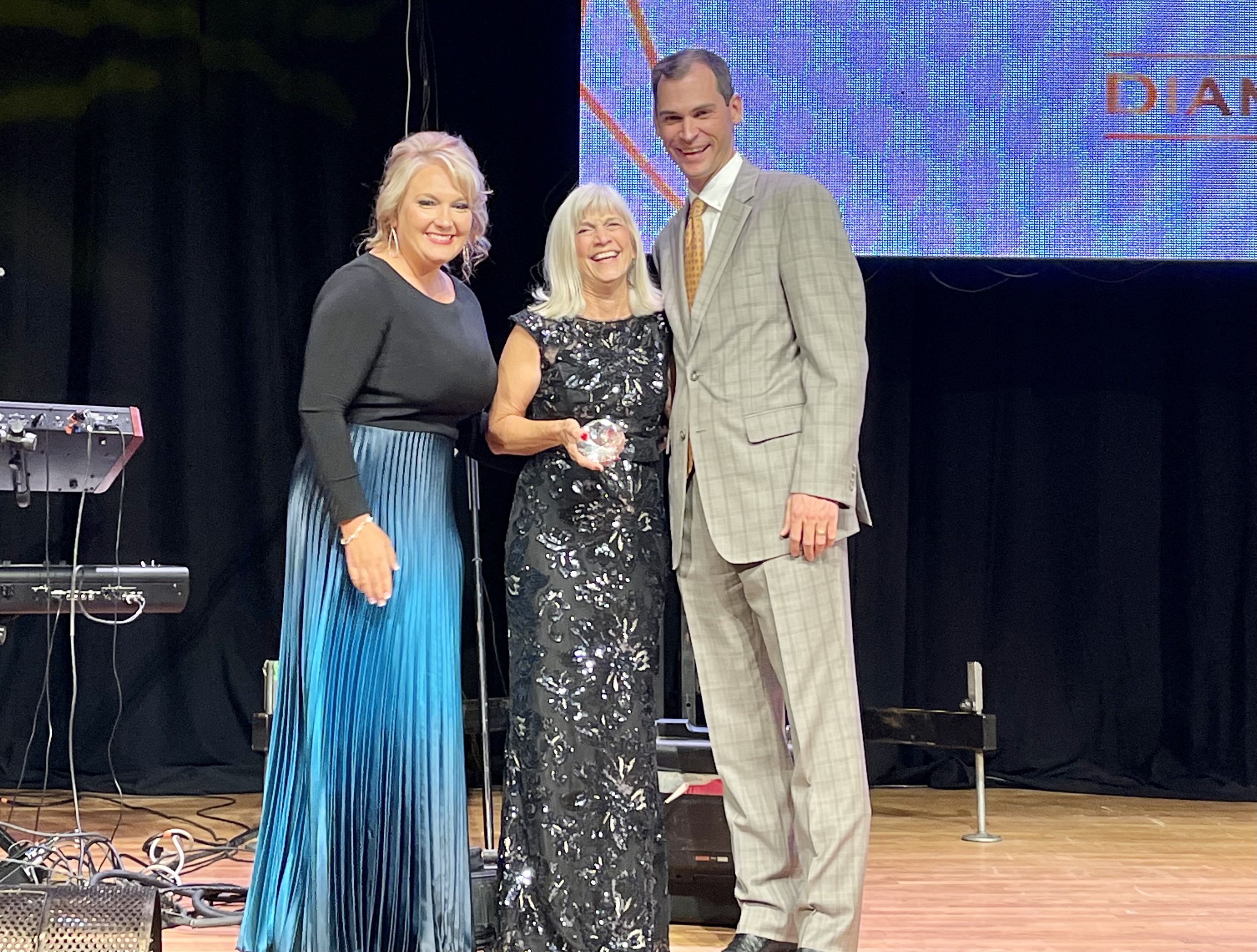 Diamond Hats Gala Raises $275,000 to Support Oklahoma Youth Expo Exhibitors