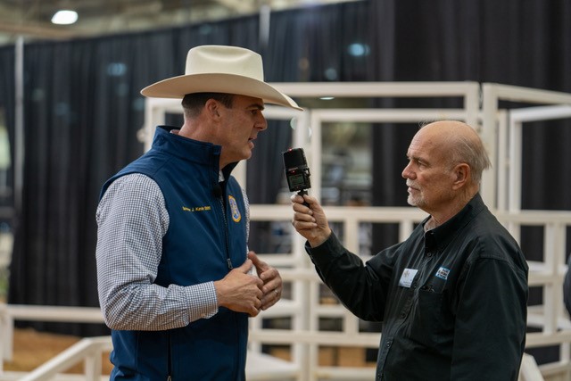 Oklahoma Governor Kevin Stitt Welcomes Cattlemen From Across the US to Cattlemen's Congress