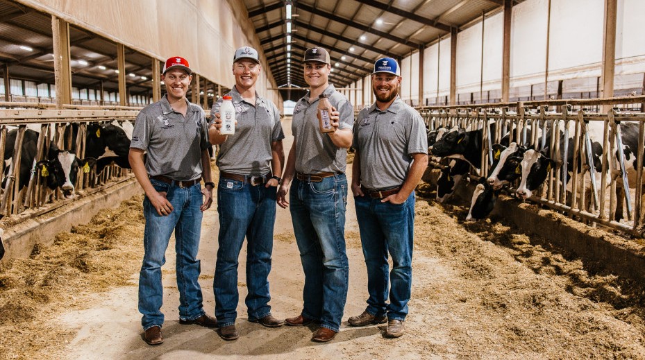 Volleman&rsquo;s Family Farm Connects with Consumers at the Dairy