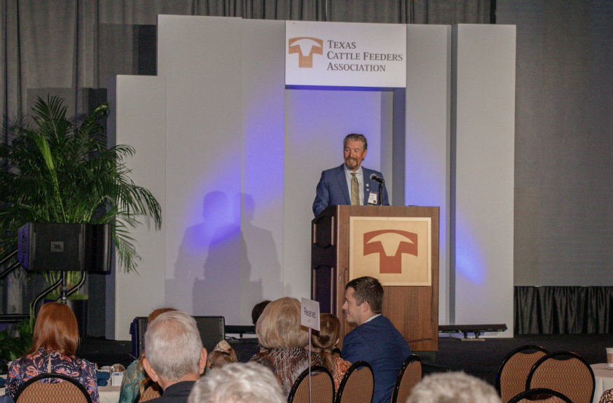 Texas cattle feeder speaker at convention 