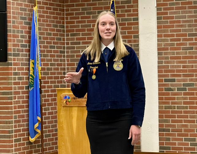 Annie Schneider speaking at ffa 
