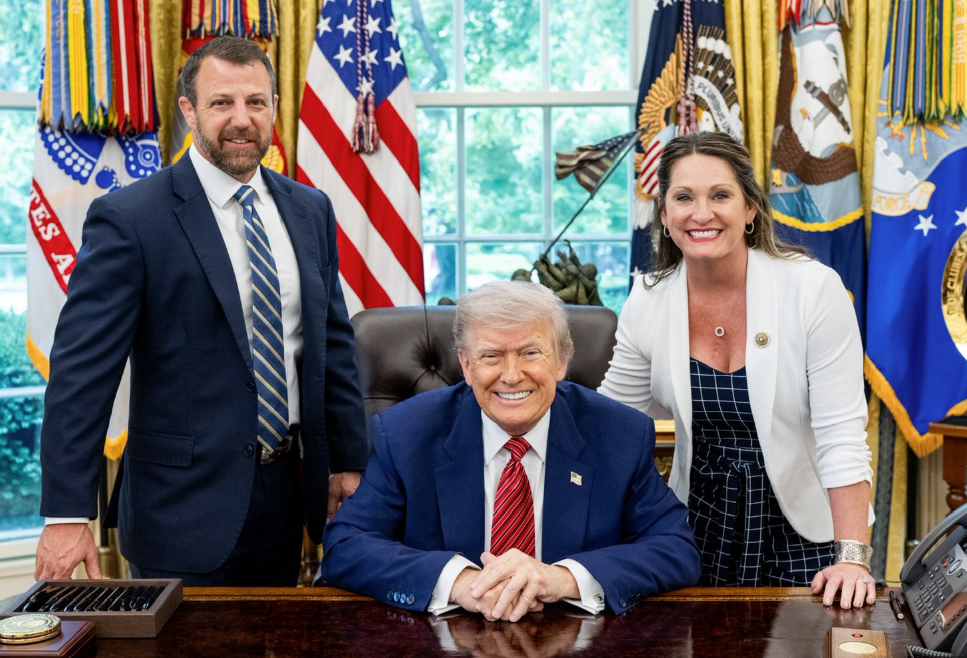 Trump Taps Senator Markwayne Mullin for DHS Secretary; Kristi Noem Reassigned