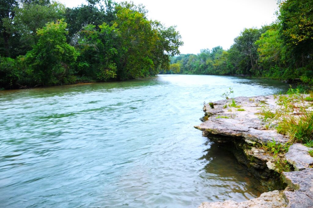 Illinois River flowing in Oklahoma