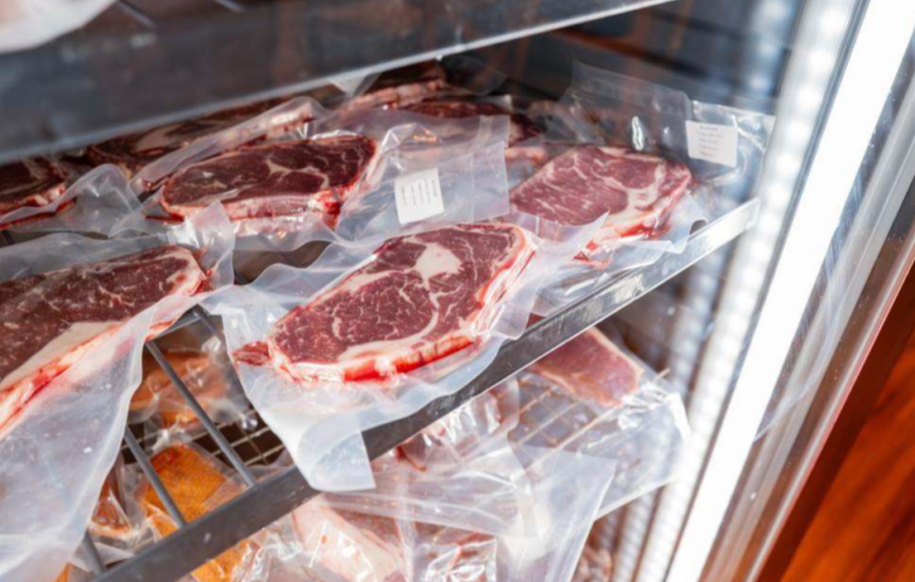 August Beef Exports above Year-Ago, but Pork Trended Lower